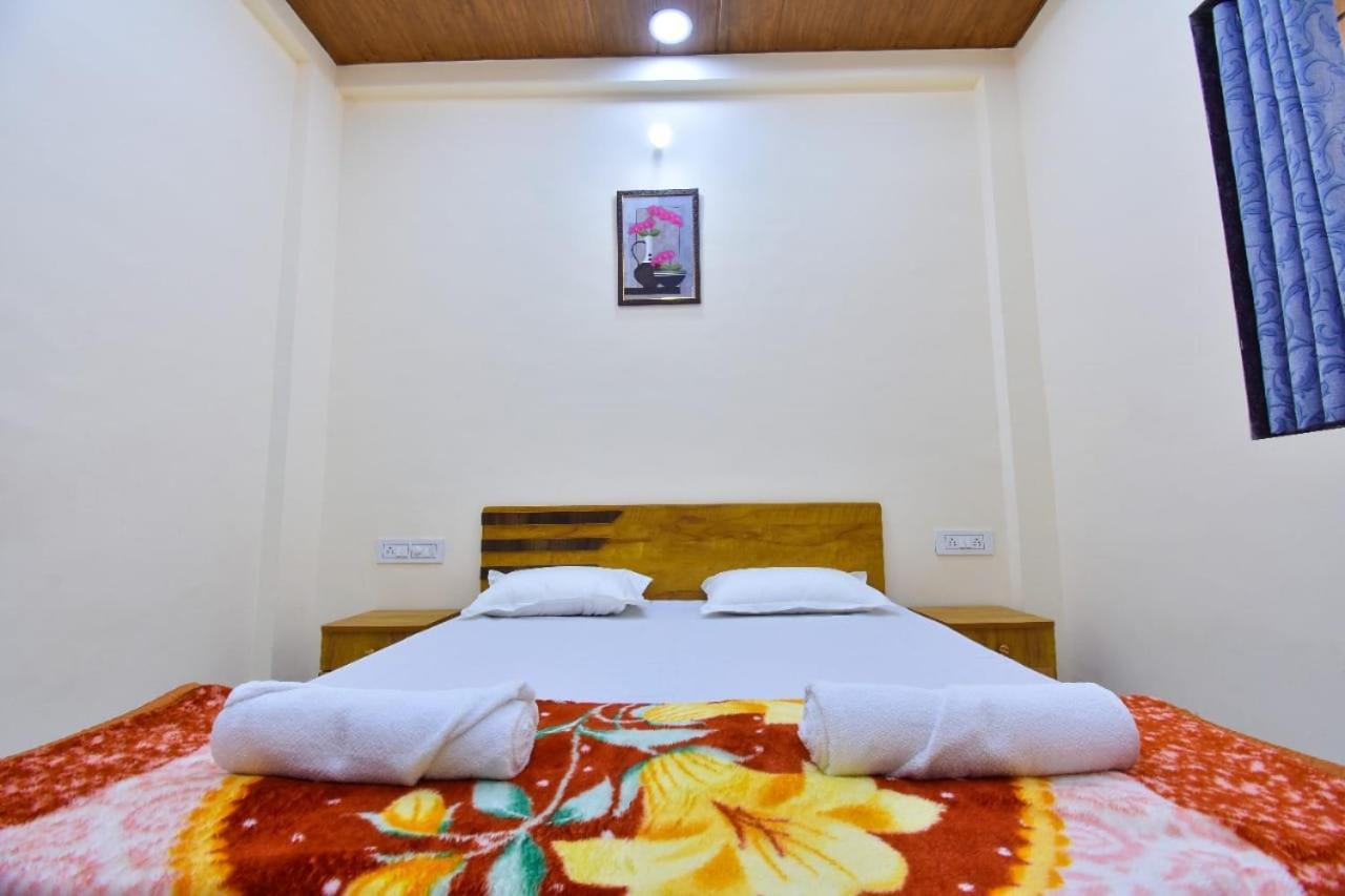 Вілла Beauty And The Beast 4Bhk Лонавла Екстер'єр фото