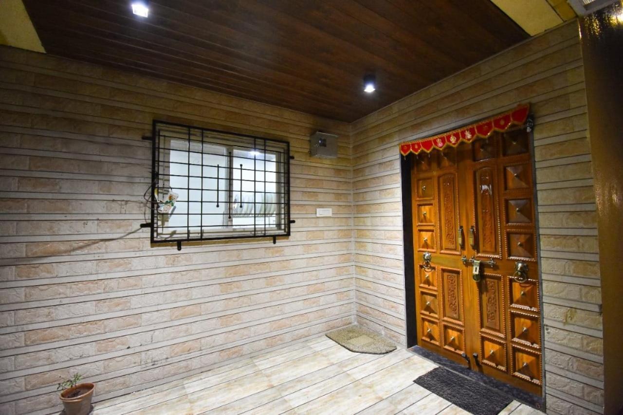 Вілла Beauty And The Beast 4Bhk Лонавла Екстер'єр фото